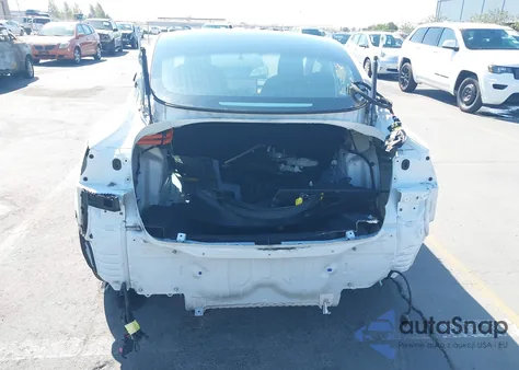 2020 Tesla Model 3 Standard Range Plus Rear-Wheel Drive/Standard Range Rear-Wheel Drive from USA, damaged, VIN 5YJ3E1EA2LF805722